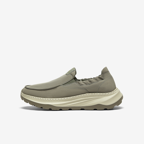 百思图2025夏季新款简约户外休闲布鞋厚底圆头男休闲鞋G6892BM5