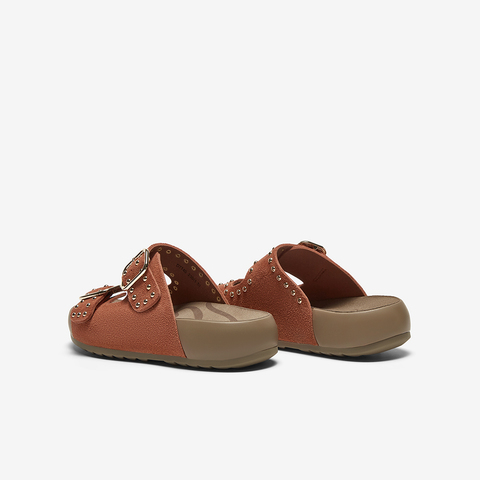 百思图2025夏季新款简约户外休闲运动一字拖厚底女拖鞋D7740BT5