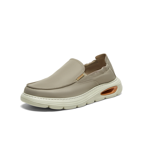 百思图2025夏季新款商场同款简约通勤布鞋厚底男休闲鞋EYD07BM5