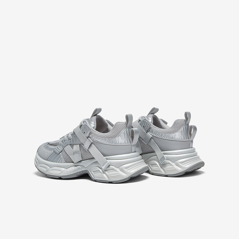 百思图2025夏季新款商场同款户外运动老爹鞋厚底女休闲鞋B6866BM5