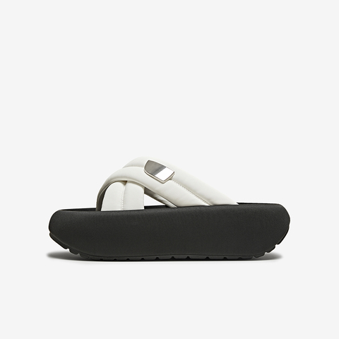 百思图2025夏季新款商场同款时尚简约休闲拖厚底女拖鞋E8820BT5