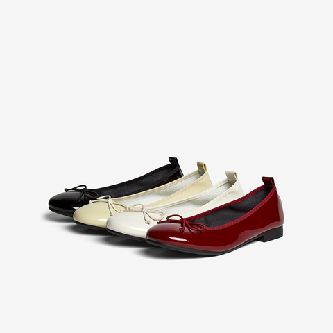 百思图2025秋季新款简约时尚蝴蝶结通勤浅口粗跟女单鞋B8013CQ5