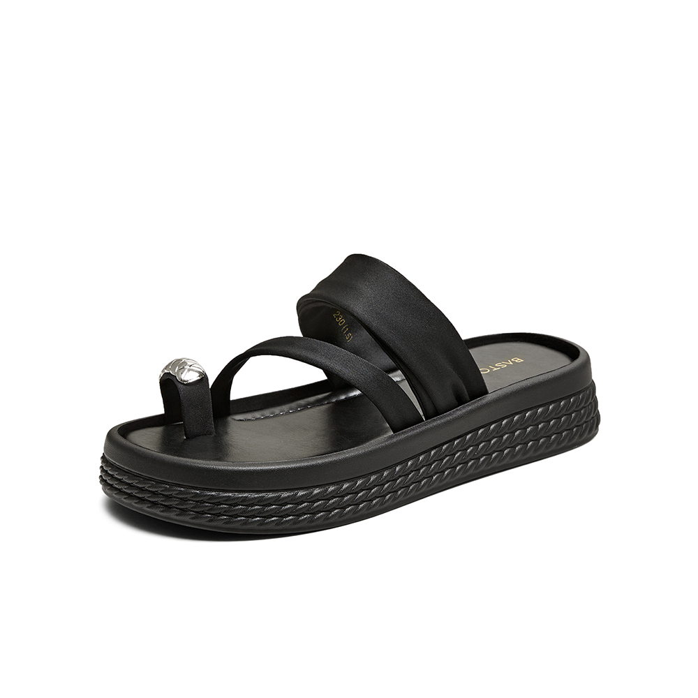 百思图2025夏季新款时尚户外潮流时装拖厚底女拖鞋F2121BT5