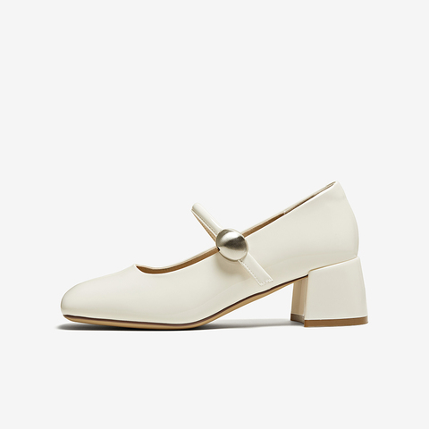 百思图2025秋季新款商场同款简约复古玛丽珍鞋方头女单鞋F2166CQ5