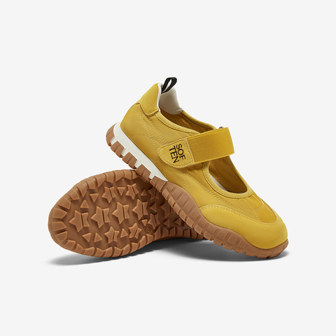 百思图2025秋季新款时尚休闲户外玛丽珍鞋平跟圆头女单鞋I5728CQ5