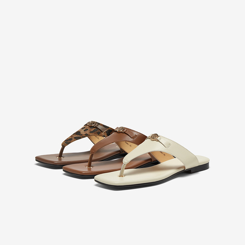 百思图2025夏季新款简约时尚户外休闲人字拖平跟女拖鞋C5831BT5