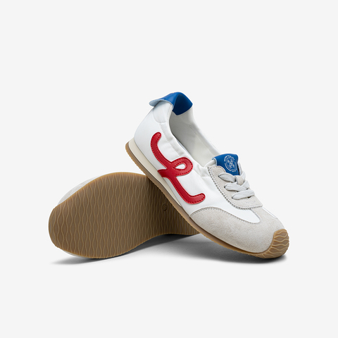 百思图2025秋季新款德训鞋时尚简约户外运动女休闲鞋X1519CA5