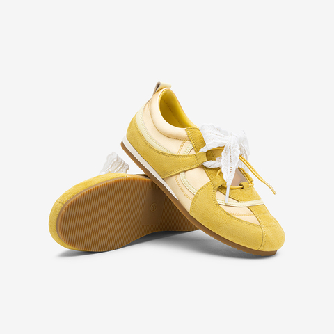 百思图2025秋新款商场同款猪芭蕾舞鞋时尚复古休闲女单鞋I7105CQ5