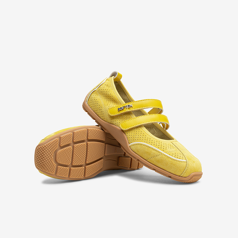 百思图2025秋季新款芭蕾玛丽珍时尚休闲浅口女单鞋D3222CQ5