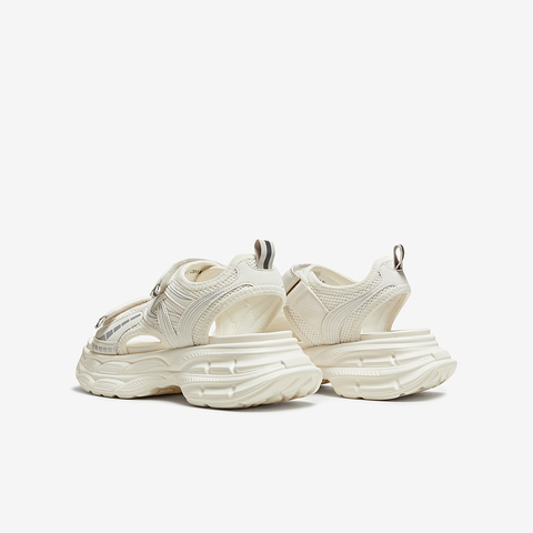 百思图2025夏季新款时尚潮流街头老爹运动凉厚底女凉鞋D3159BL5