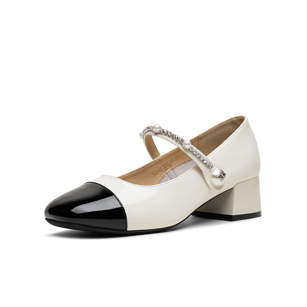 百思图2025秋季新款玛丽珍鞋时尚复古小香风粗跟女单鞋B2342CQ5