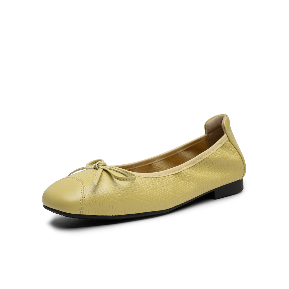 百思图2025秋季新款商场同款浅口单鞋时尚简约女通勤鞋E5231CQ5