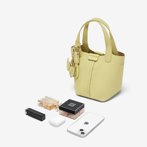 百思图2025秋季新款商场同款水桶包时尚潮流单肩斜挎包女TY016CX5