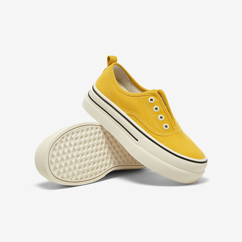 百思图2025秋季新款帆布鞋时尚街头运动厚底女休闲鞋A1213CM5