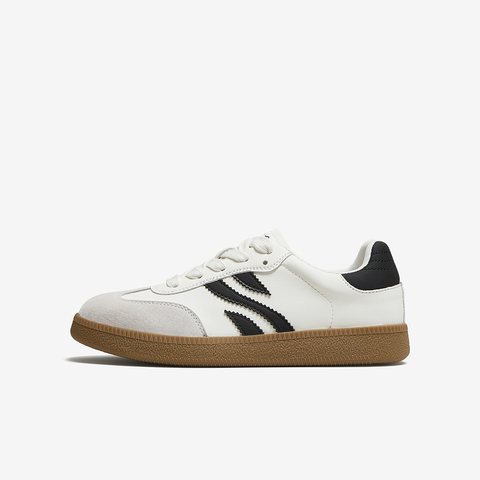 百思图2025秋季新款商场同款德训鞋时尚简约女休闲运动鞋D3276CM5