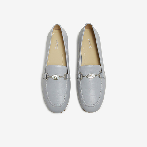 百思图2025秋季新款商场同款乐福鞋时尚金属扣女单鞋TRW38CA5