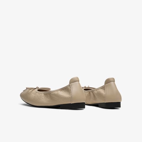 百思图2025秋季新款商场同款浅口单鞋时尚简约女通勤鞋E5231CQ5