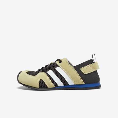 百思图2025秋季新款商场同款德训鞋时尚潮流女休闲运动鞋B6621CM5