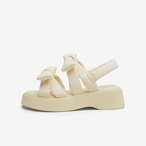 百思图2025夏季新款商场同款休闲凉鞋时尚户外运动女凉鞋CM152BL5