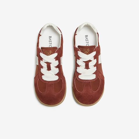 百思图2025秋季新款商场同款时尚复古德训鞋厚底女休闲鞋D3165CM5