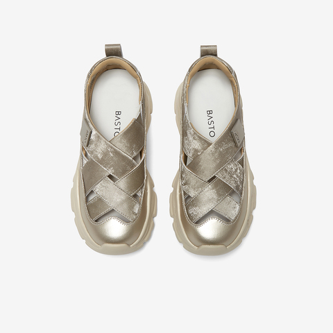 百思图2025夏季新款老爹运动凉时尚潮流户外后空女凉鞋D3526BH5