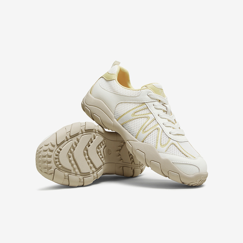 百思图2025秋季新款商场同款德训鞋时尚街头女休闲鞋D3293CM5