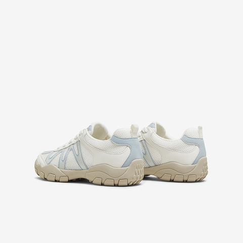 百思图2025秋季新款商场同款德训鞋时尚街头女休闲鞋D3293CM5