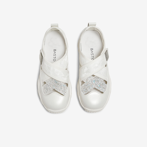 百思图2025夏季新款芭蕾舞鞋时尚潮流户外休闲女单鞋D3370BM5