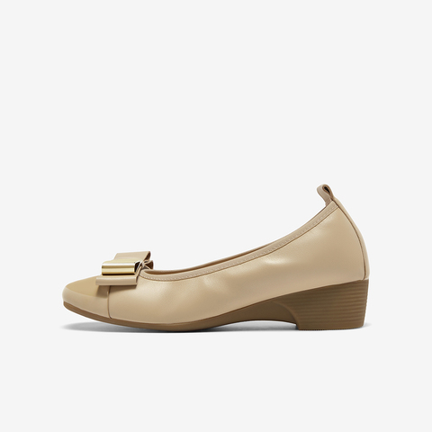 百思图2025秋季新款单鞋时尚简约通勤粗跟浅口女鞋C6022CQ5