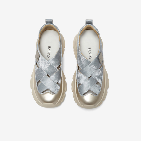 百思图2025夏季新款老爹运动凉时尚潮流户外后空女凉鞋D3526BH5