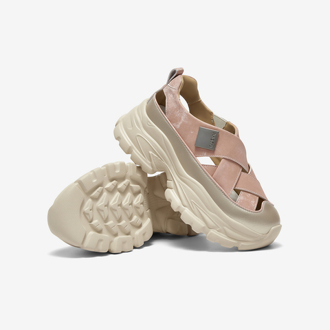 百思图2025夏季新款老爹运动凉时尚潮流户外后空女凉鞋D3526BH5