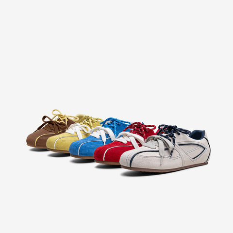 百思图2025秋季新德训鞋时尚复古户外运动平跟女休闲鞋D3250CM5