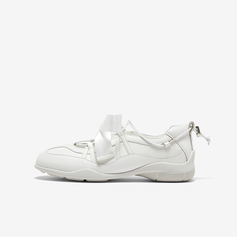 百思图2025秋季新款时尚潮流休闲芭蕾舞鞋厚底女单鞋E5106CM5