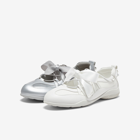 百思图2025秋季新款时尚潮流休闲芭蕾舞鞋厚底女单鞋E5106CM5