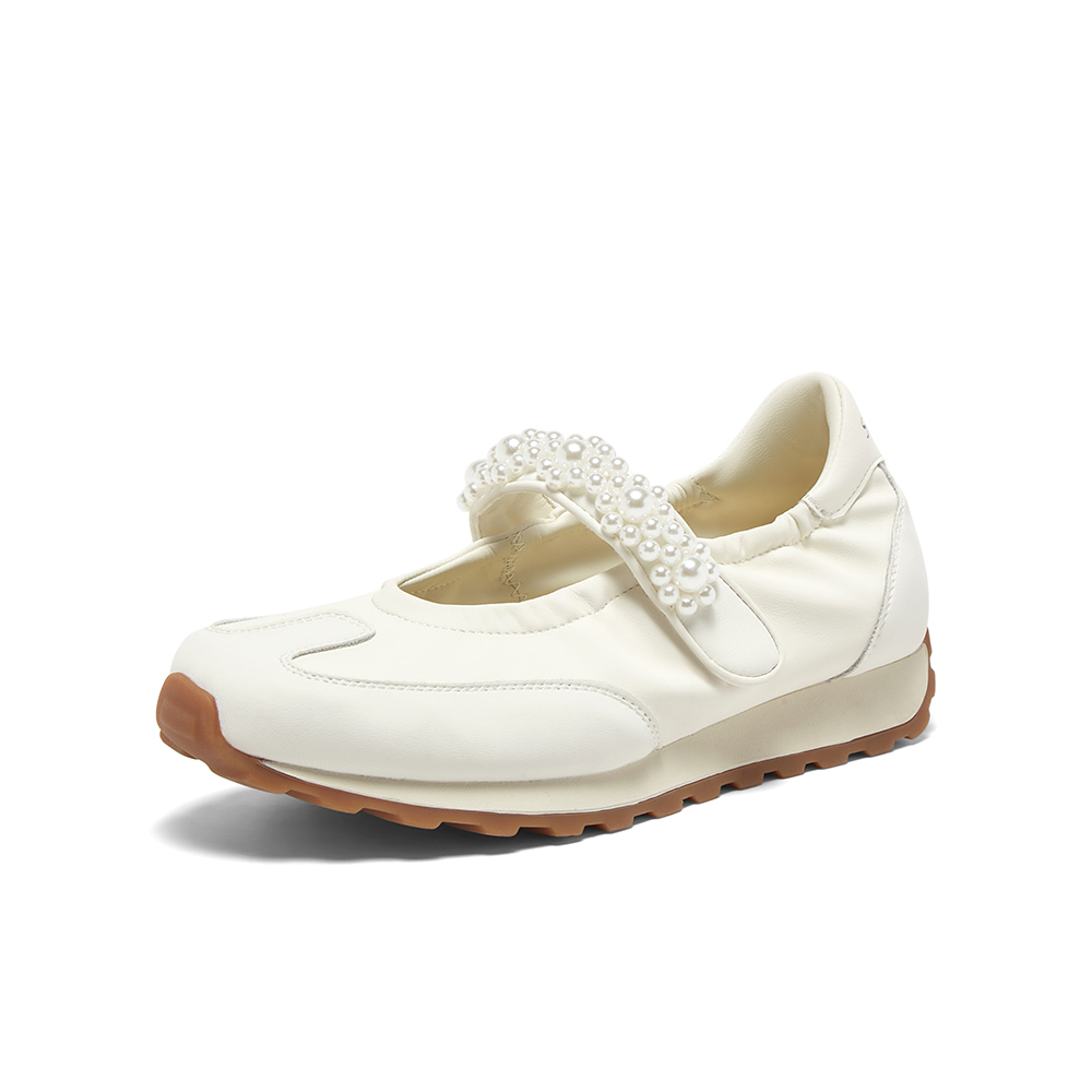 百思图2025秋季新款芭蕾舞德训鞋时尚潮流复古休闲女单鞋A1089CQ5