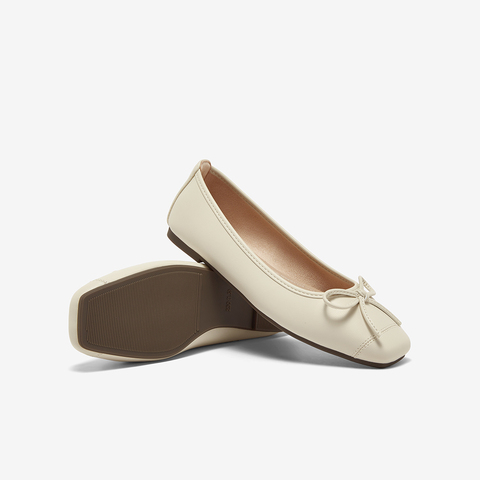 百思图2025秋季新款商场同款浅口单鞋时尚简约方头女鞋CZ979CQ5