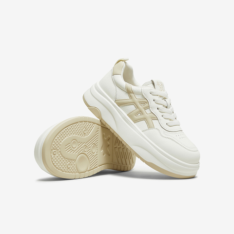 百思图2025秋季新款商场同款板鞋时尚街头潮流女休闲鞋W2025CM5