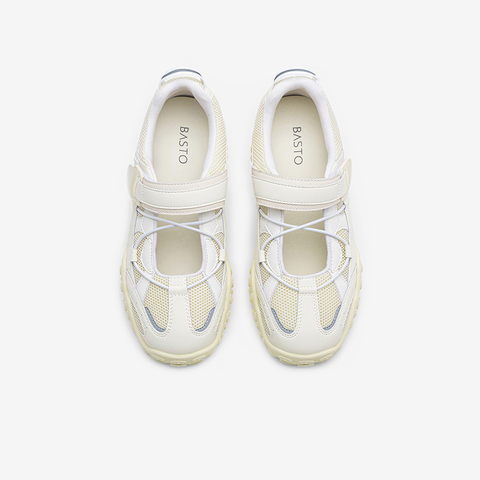 百思图2025秋季新款时尚复古休闲运动玛丽珍厚底女单鞋A2074CM5