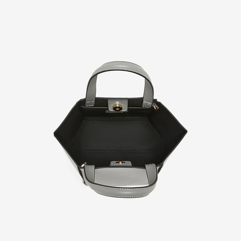 百思图2025秋季新款商场同款手提包时尚简约单肩斜挎包女J8070CX5