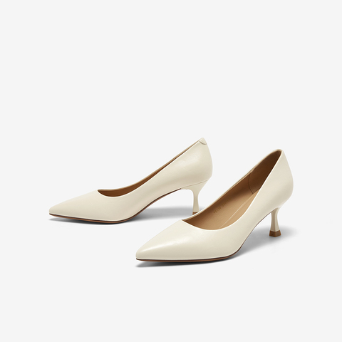 百思图2025秋季新款浅口单鞋时尚简约通勤细高跟尖头女鞋F5139CQ5