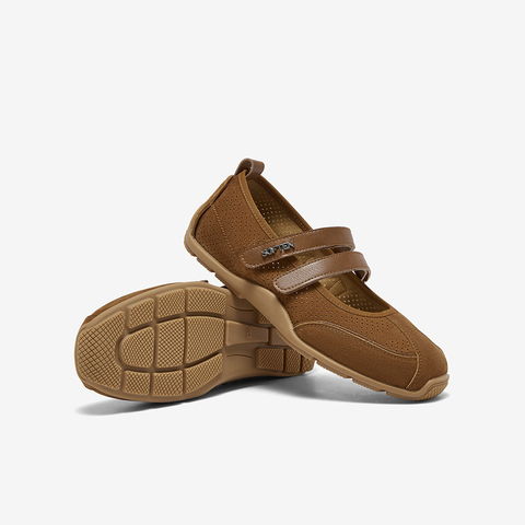 百思图2025秋季新款芭蕾玛丽珍时尚休闲浅口女单鞋D3222CQ5