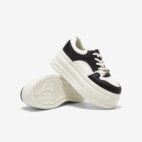 百思图2025秋季新款商场同款板鞋时尚户外运动女休闲鞋CV185CM5