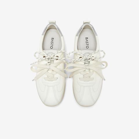 百思图2025秋季新款德训鞋时尚复古运动女休闲鞋UTH03CM5