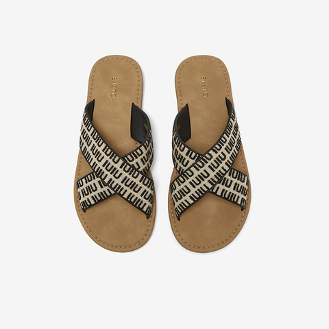 百思图2025夏季新款休闲拖简约户外通勤平跟女拖鞋F5071BT5