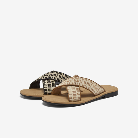 百思图2025夏季新款休闲拖简约户外通勤平跟女拖鞋F5071BT5