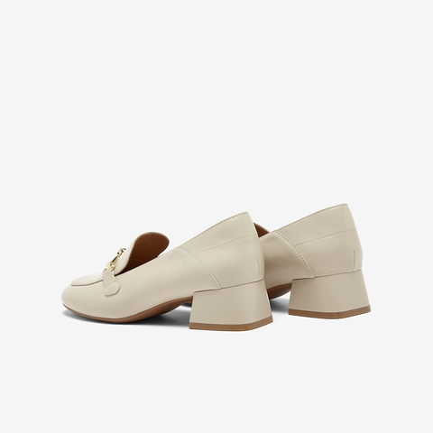 百思图2025秋季新款乐福鞋时尚复古通勤粗跟方头女单鞋TL527CA5