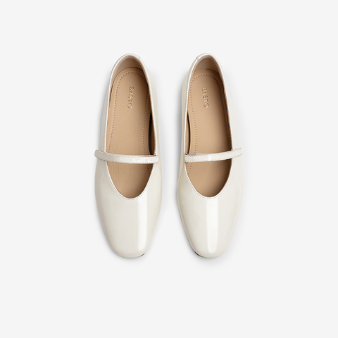 百思图2025秋季新款玛丽珍鞋时尚简约复古浅口女单鞋E2528CQ5