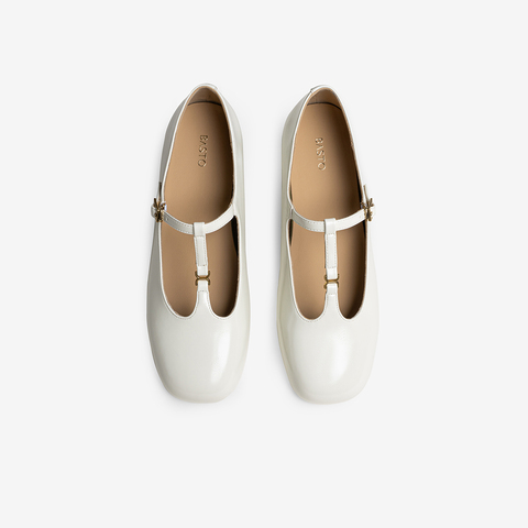 百思图2025秋季新款玛丽珍鞋时尚复古法式浅口女单鞋F3033CQ5