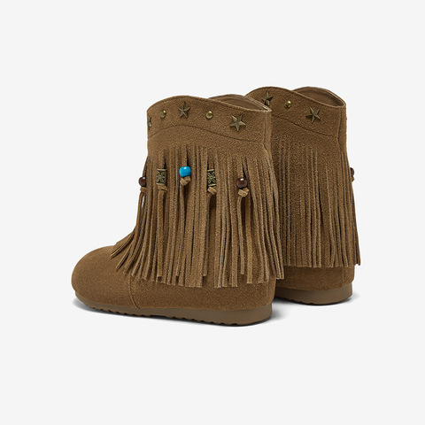 百思图2025冬季新款流苏靴时尚潮流街头平跟女短靴K5015DZ5