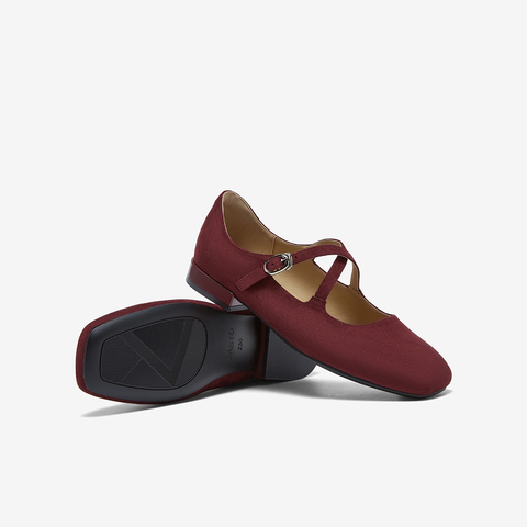 百思图2025秋季新款玛丽珍鞋时尚复古法式潮流女单鞋F3058CQ5